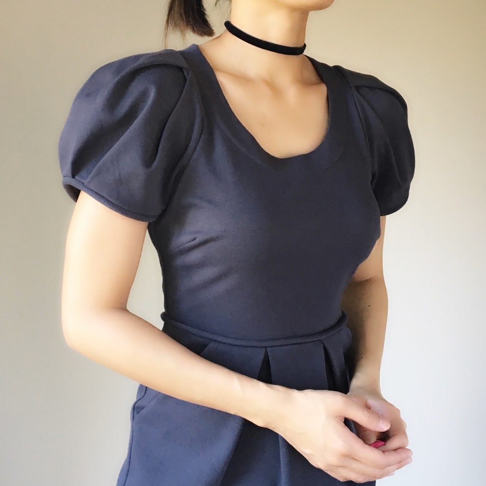 BCBG chic cocktail dress with hidden side pocket - Picture 3 of 4